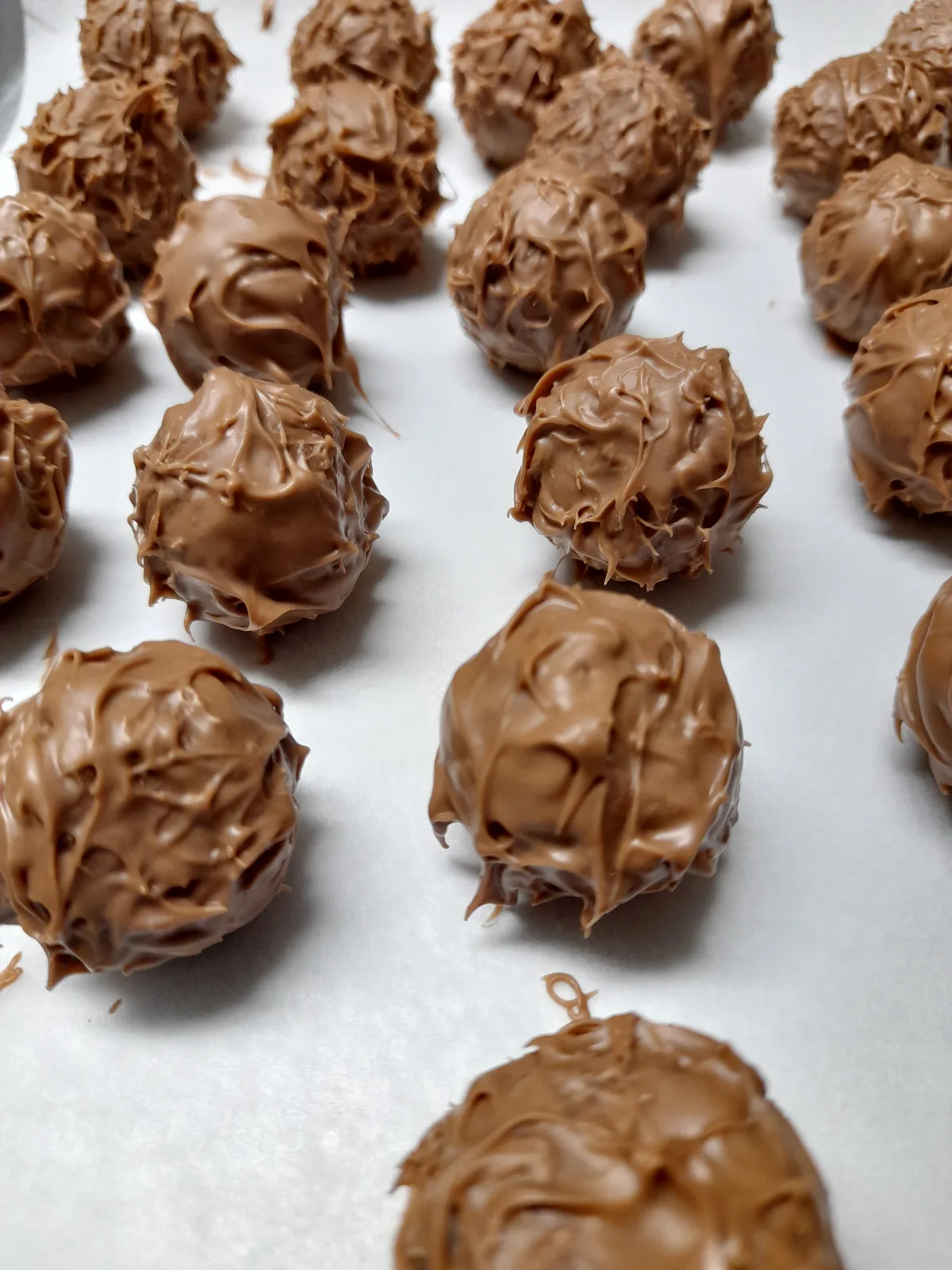 Praline aus der Pralinenstube des Kolmsteiner Hofs 26